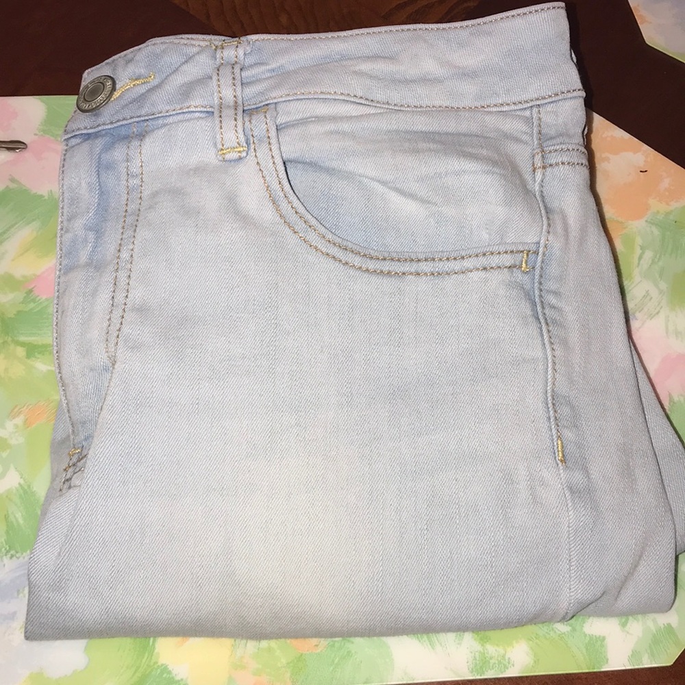 American Eagles Jeans!